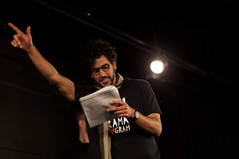 Naren originally wanted to become an athlete, but later took to acting and drama