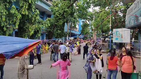 The doctors raised 'we want justice' slogans before Banerjee (Pic: WhatsApp)