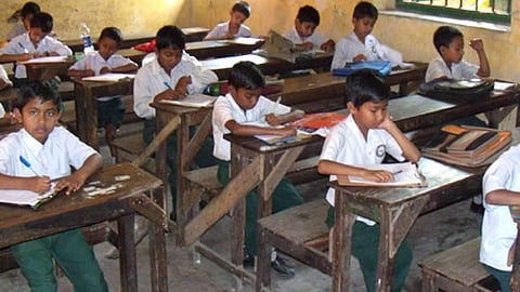The indefinite fast of a section of primary school teachers demanding pay hike entered the seventh day Saturday