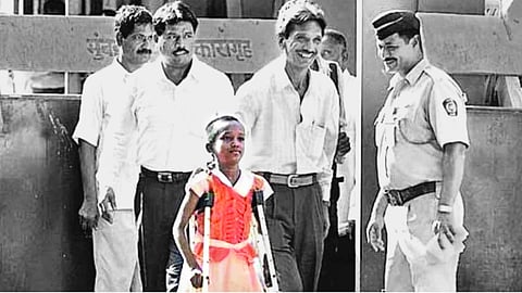 Devika with her father after the 26/11 attack