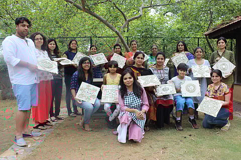 Nishi Srivastava along with participants when she conducted Lippan Kaam workshop