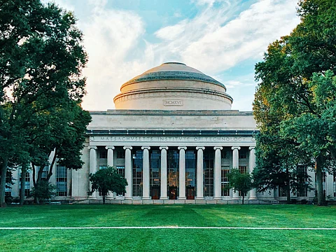 Massachusetts Institute of Technology