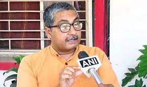 Anil Saumitra