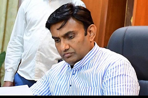 Dr K Sudhakar