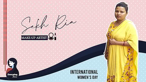 Ria also conducts classes for young women who can't afford highend makeup tutorials| Pic: Edexlive