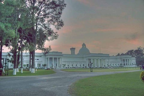 The present global pandemic has seen a movement towards digital and virtual platforms and even the banking sector is shifting towards contactless banking (Pic: IIT Roorkee)