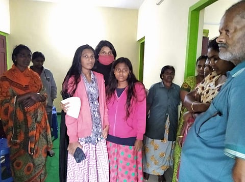 Gopika and Hemalatha with Dhanya Raman