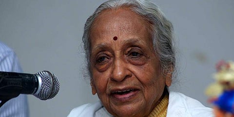 Dr V Shanta