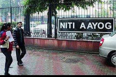 Niti Aayog to set up 100 Atal Tinkering Labs