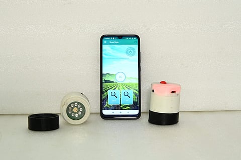 Device developed by IIT Kanpur students (photo: Twitter)