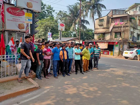 Hostel mess workers protest at IIM Calcutta | Pic: Sourced