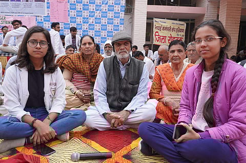 PGIMS students' protest against Haryana bond policy | (Pic: Akash Mehra)