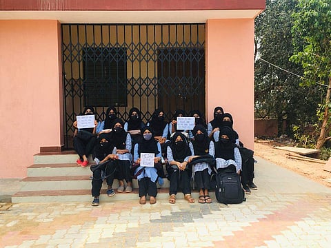 Students protesting in Karnataka | Pic: Twitter