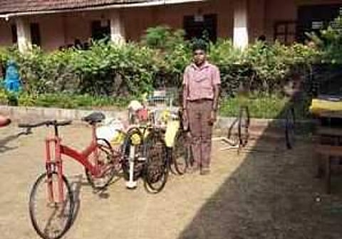 Yashwanth with his his agricultural device model | Pic: Express