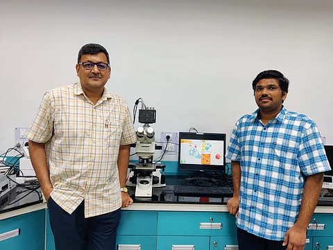 Prof Dipankar Bandyopdhyay and Prathu Raja Parmar (Pic: IIT Guwahati)