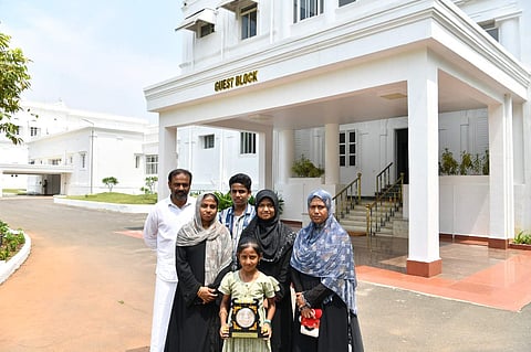 Picture Courtesy: Twitter(rajbhavan_TN)