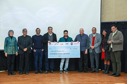 During award ceremony | (Pic: IIT Guwahati)