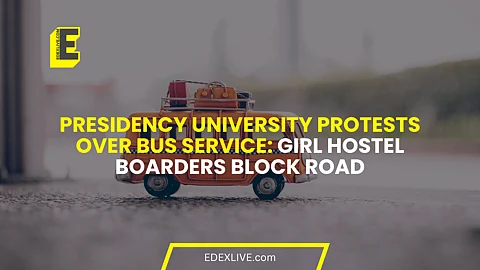 The blockade severely hit traffic with vehicles bound for Hatibagan and Howrah stuck at the crossing for nearly 30 minutes.
