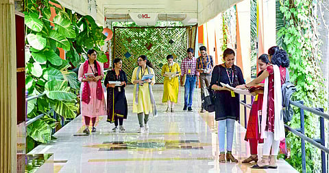 The counseling sessions for BTech admissions involve one-on-one interactions and group discussions with experienced counsellors