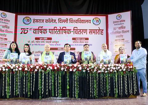 The ceremony concluded on a high note, with resounding applause echoing the collective commitment of Hans Raj College and Smiling Tree towards academic excellence and environmental sustainability