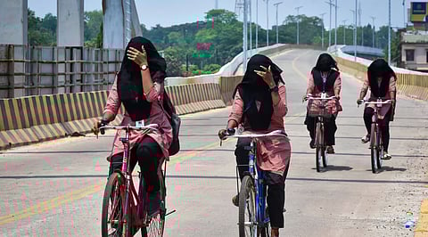 Una was the hottest in the state, recording a maximum temperature of 41.4 degrees Celsius on May 23