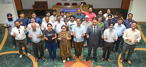 Thumbs up from the workshop participants