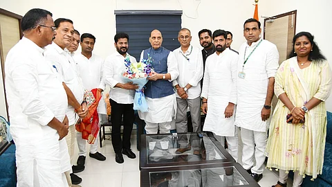 Telangana CM meets Union Ministers Rajnath Singh, Khattar; demands Sainik schools for state