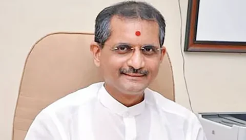 UPSC Chairman Manoj Soni resigns five years ahead of tenure's end; sources say move not related to Puja Khedkar row