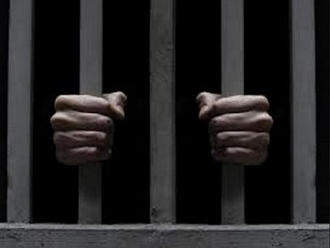 Navi Mumbai school principal, coordinator booked for detaining 5-year-old over pending fees