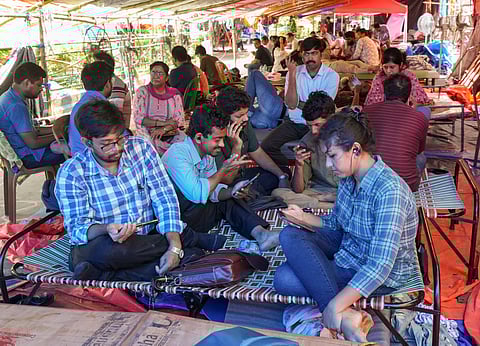 Visuals from protest site at Kolkata's Swathya Bhawan