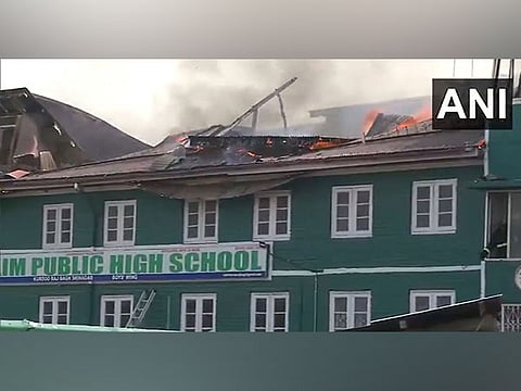 J-K: Fire breaks out at Muslim Public school building in Srinagar; no casualties