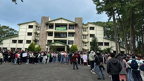 Students of NEHU during hunger strike days. 