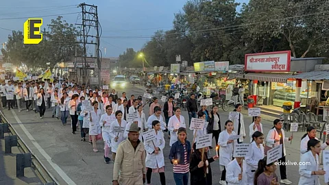 Candle march by medicos