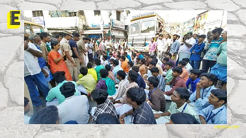 Government Music College, Tiruvaiyaru block roads in protest; demanding hostel amenities 