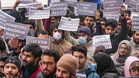 J&K gov’t “actively working” on reservation issue, say Open Merit students 