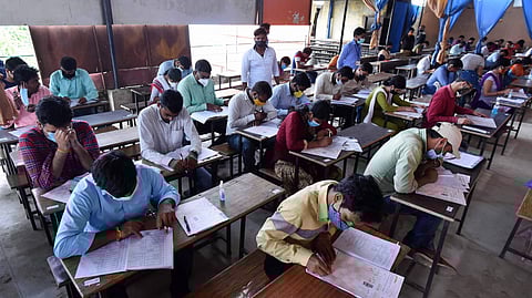 Karnataka: Brahmin CET aspirants made to remove holy thread before entering test centres? Gov’t promises action