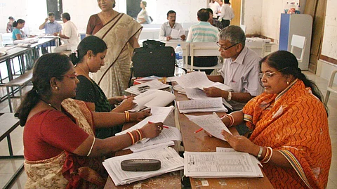 UPPSC: Massive push to hire 7,666 LT Grade Teachers this August