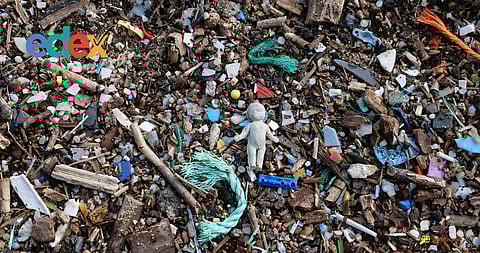 Microplastics found in air