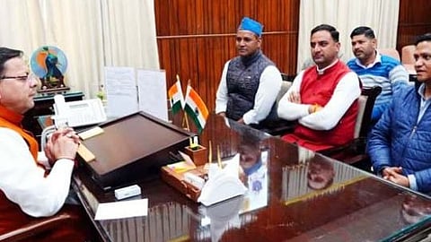 'Equal pay for equal work to UPNL employees who have completed 12 years of service'