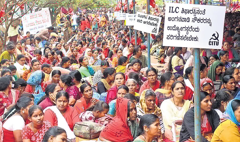 Karnataka's mid-day meal workers go on indefinite stir