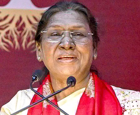 President Murmu attends Navy Day celebrations in Kerala