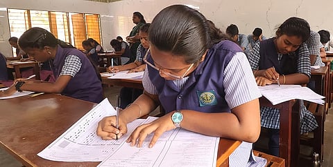 This is the first time in Telangana that the SSC timetable features a three- to four-day gap between papers. 