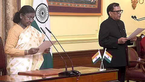 Ex-bureaucrat Raj Kumar Goyal sworn in as CIC