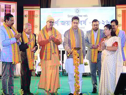 Tripura CM urges students to combine knowledge, technology, spirituality