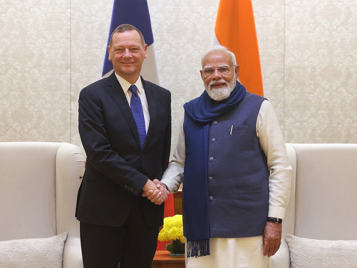 PM Modi meets French Presidential Advisor Emmanuel Bonne