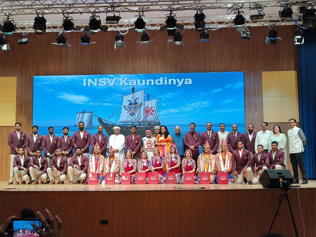 Indian Diaspora in Oman celebrates grand welcome for INSV Kaundinya crew