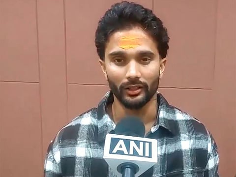 Nitish Kumar Reddy offers prayer at Shree Mahakaleshwar Temple