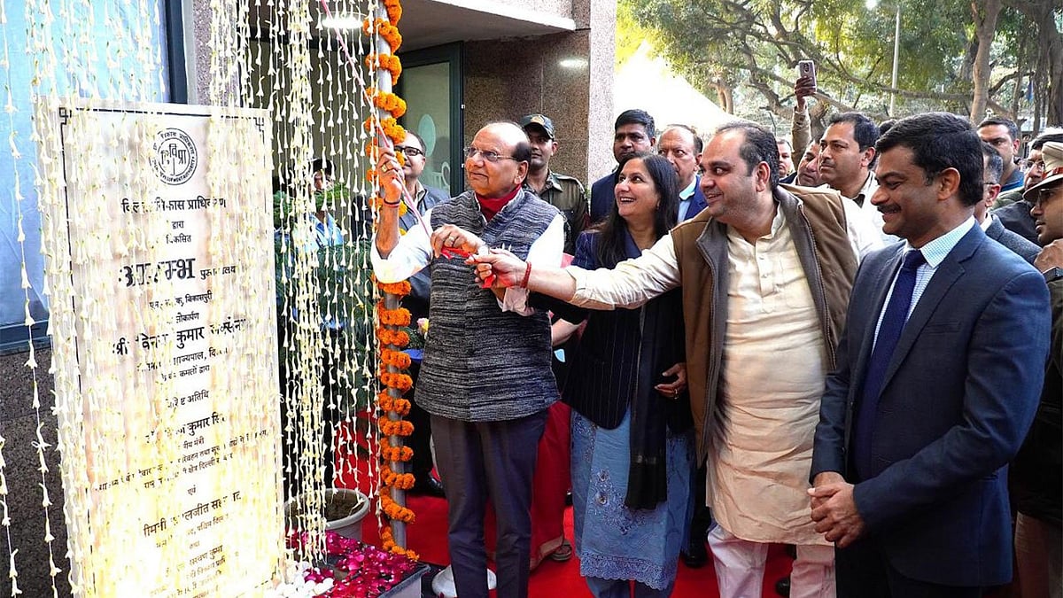 Delhi: Lt Governor inaugurates column fountains in Dwarka to upgrade urban aesthetics