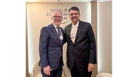 CM Fadnavis engages with global industry leaders at WEF 2026
