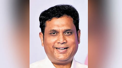 T R B Rajaa on Friday urged Union Civil Aviation Minister Ram Mohan Naidu to press IndiGo to deploy Airbus A320 aircraft on intra-state routes between Chennai-Thoothukudi and Chennai-Tiruchy. 